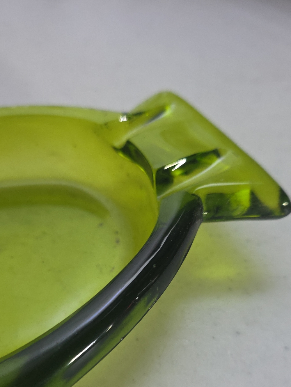 Vintage Green Glass Owl Ashtray - Picture 2 of 3